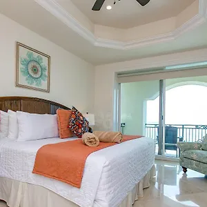 The Landmark Of 5* Cozumel